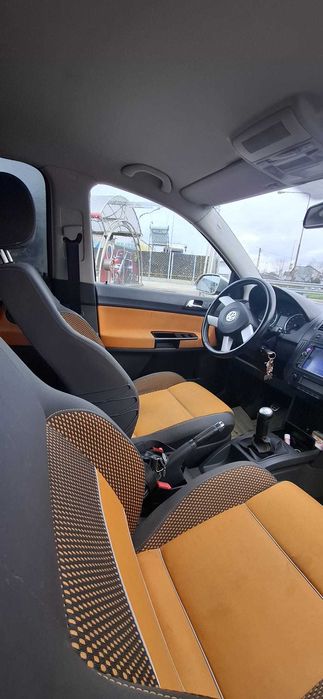 Volkswagen Pollo Cross