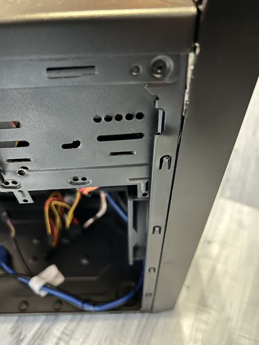 Carcasa plus sursa 500W noua