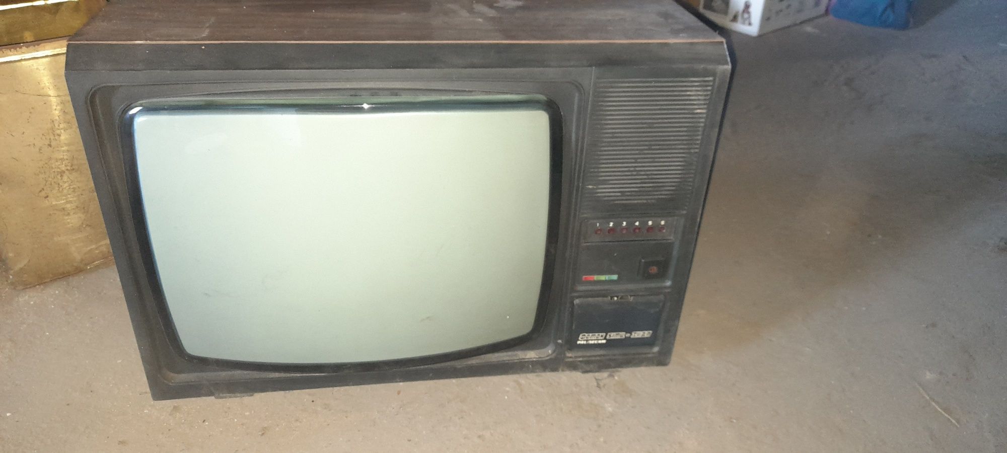 Руски ретро телевизор