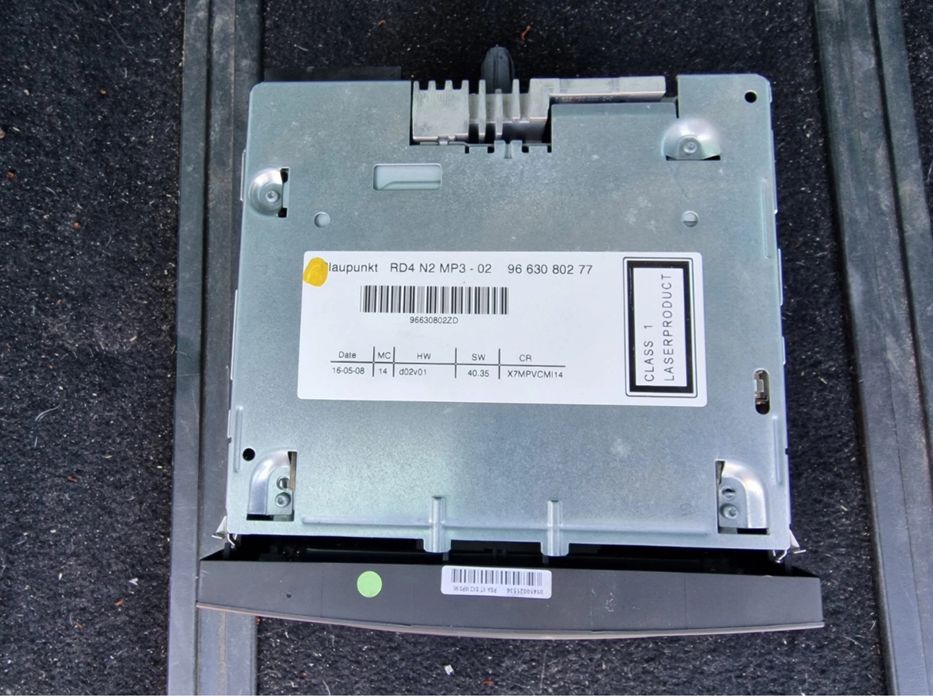 Оригинално Радио MP3 Citroen C4 C5 Peugeot 407 Radio CD Stereo