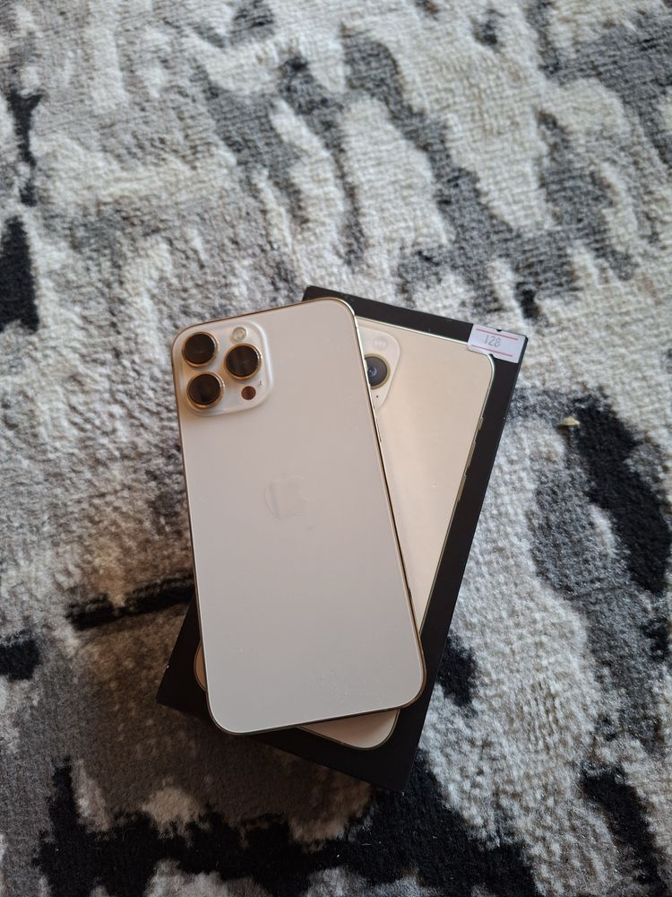 Iphone 13 pro max gold