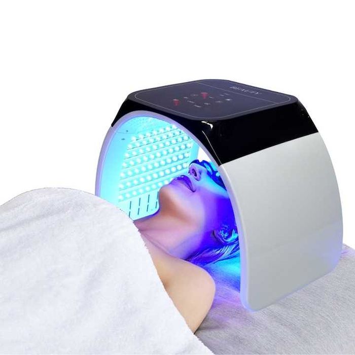Masca facială cu LED-uri 7 culori Pentru îngrijirea tenului242 mărgele