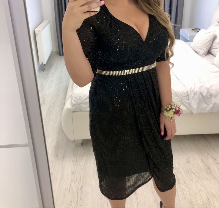 Rochita de ocazie  noua cu eticheta