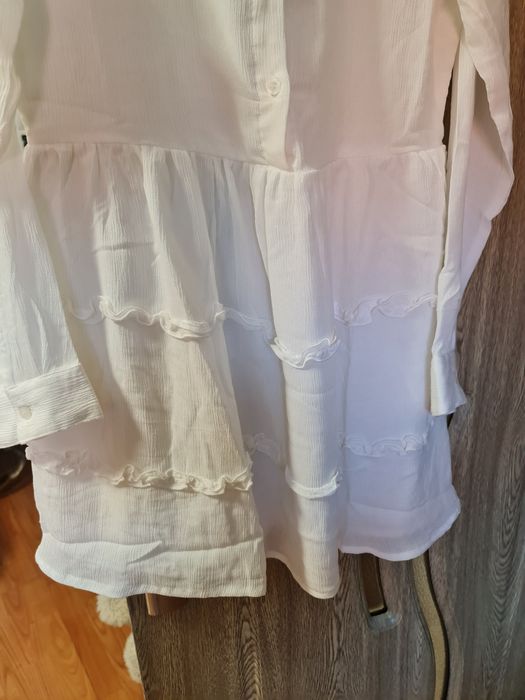 Rochie alba lejera de vara pentru fete !