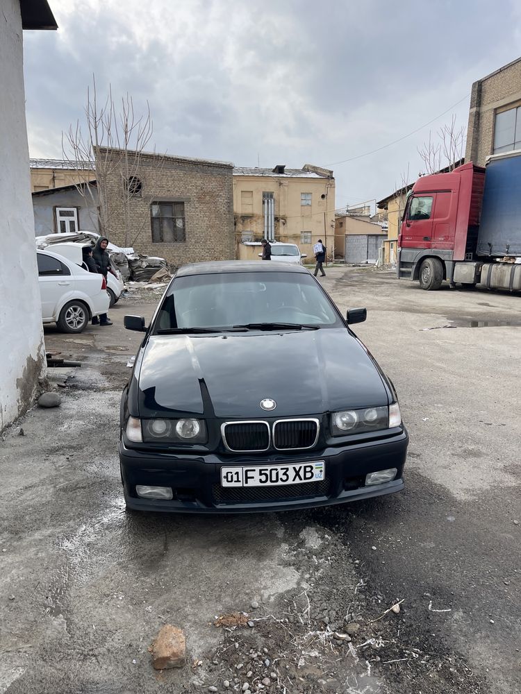 Srochno! Bmw E36 1.9L  Hamma ishi qilingan tayyor