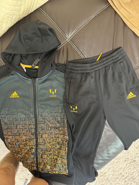 Adidas костюм детский