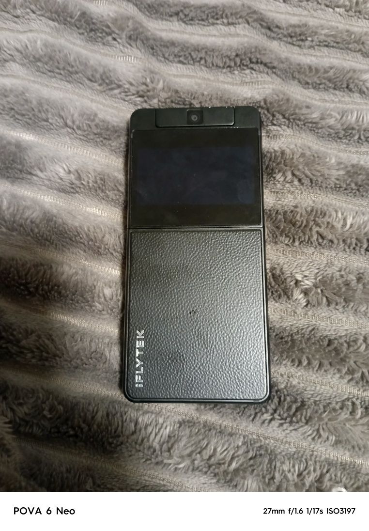 Продам переводчик iFLYTEK Translator 4.0 Dual Screen