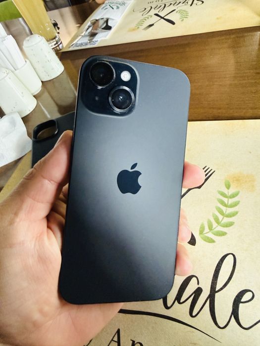 Iphone 15 black 128 giga