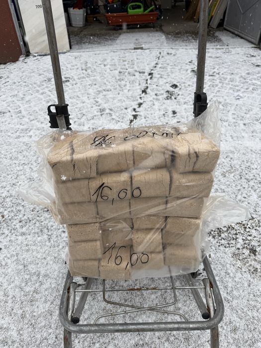 Set 12 buc brigheti/peleti pentru foc