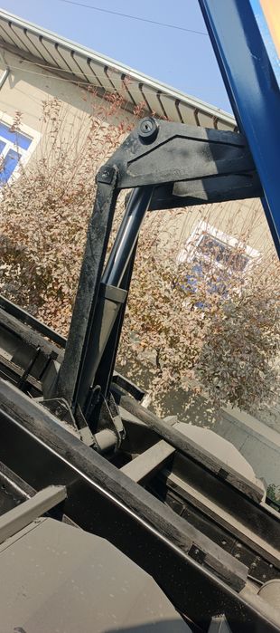 Автобус дан нолдан терилган хама янги запчаст койилган