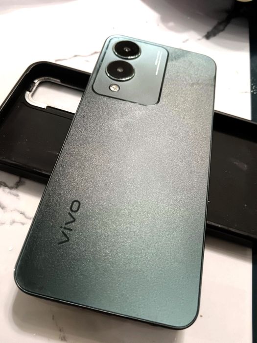 Смартфон VIVO 128 GB