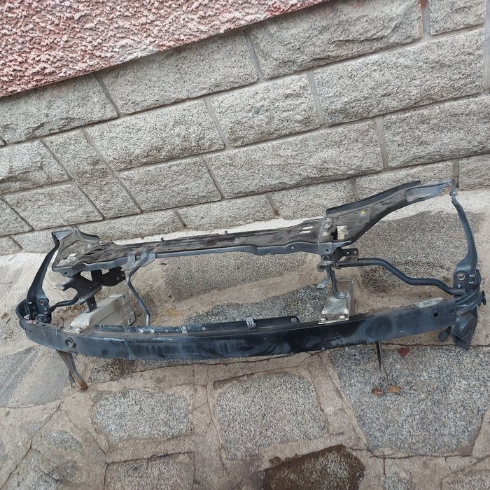 Очиларка , греда Мерцедес Е клас купе 207 / Mercedes E class w207