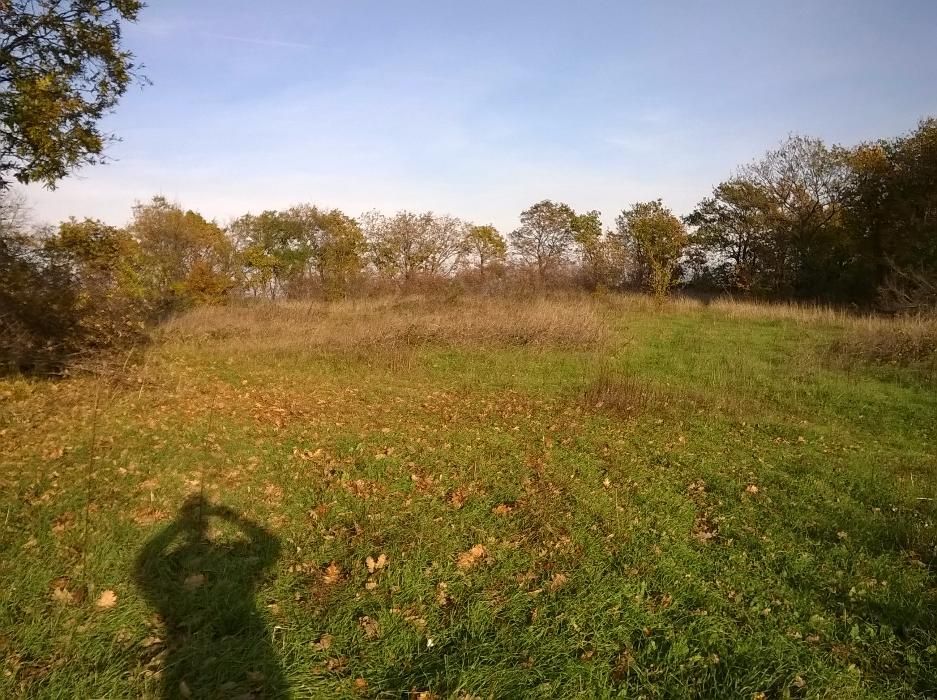 Продавам земя на морето