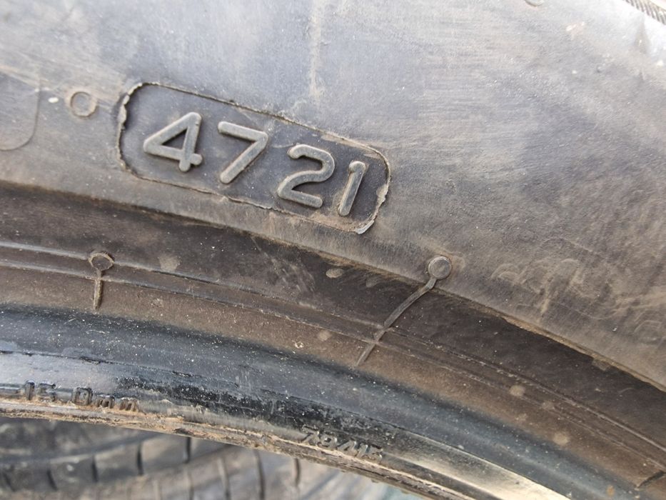 Anvelope 235/50R20 marca Bridgestone, DOT 2021