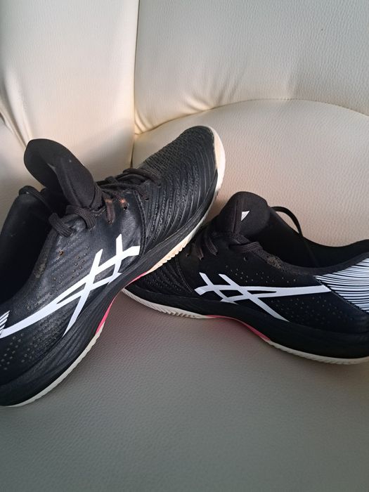 Adidași Asics. nr 43 impecabili