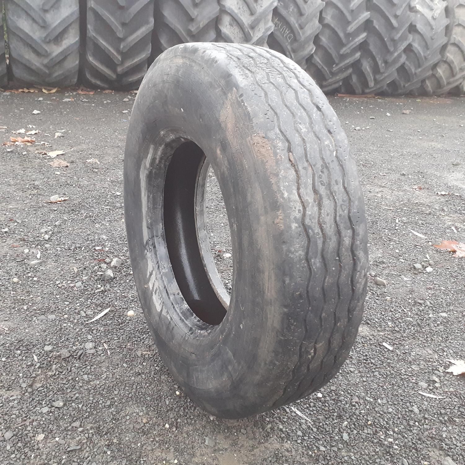 Cauciucuri 9.5R17.5 Michelin Anvelope Second Hand REZISTENTE