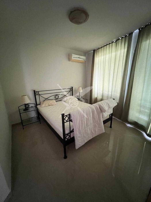Продава се Тристаен апартамент в Бургас, Сарафово - 250 кв.м за 920 €/кв.м - Снимка #5