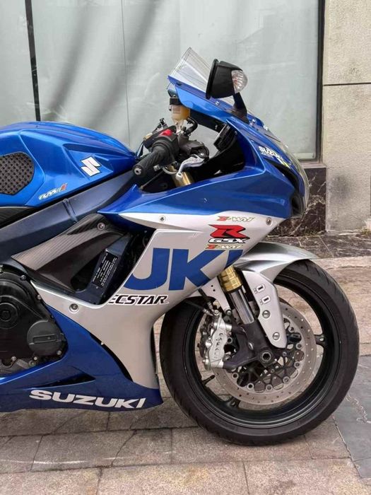 Suzuki GSX-R 750