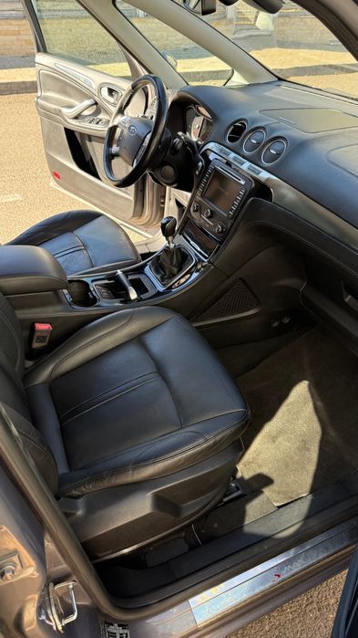 Ford S-Max Titanium 2.2 TDCI