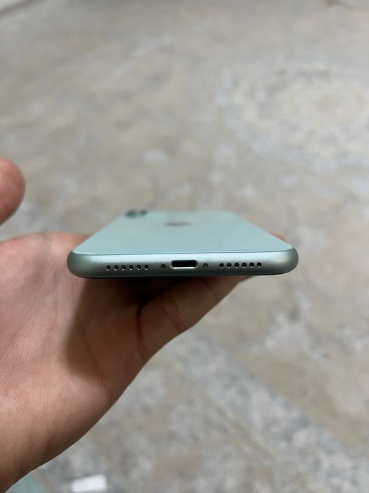 iPhone 11 89% radnoy