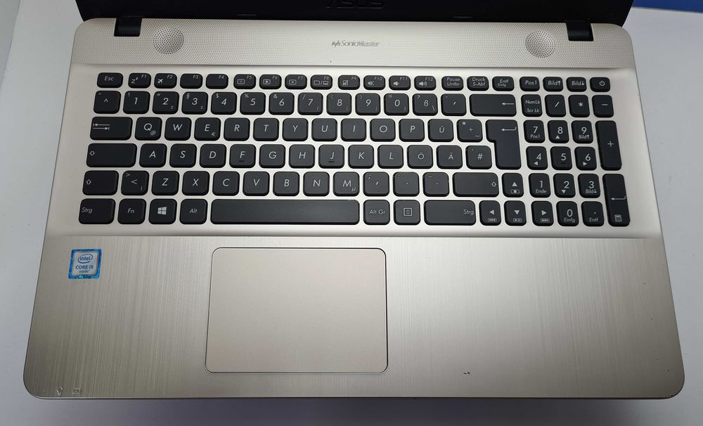 Asus R541U i5 6198U/8GB/250SSD