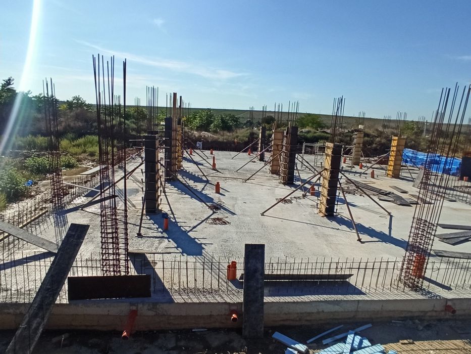 Societate de construcții executam