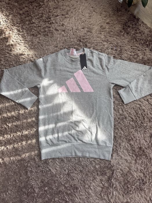 Чисто нов дамски екип adidas