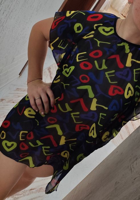 Ново парео с шарен мотив