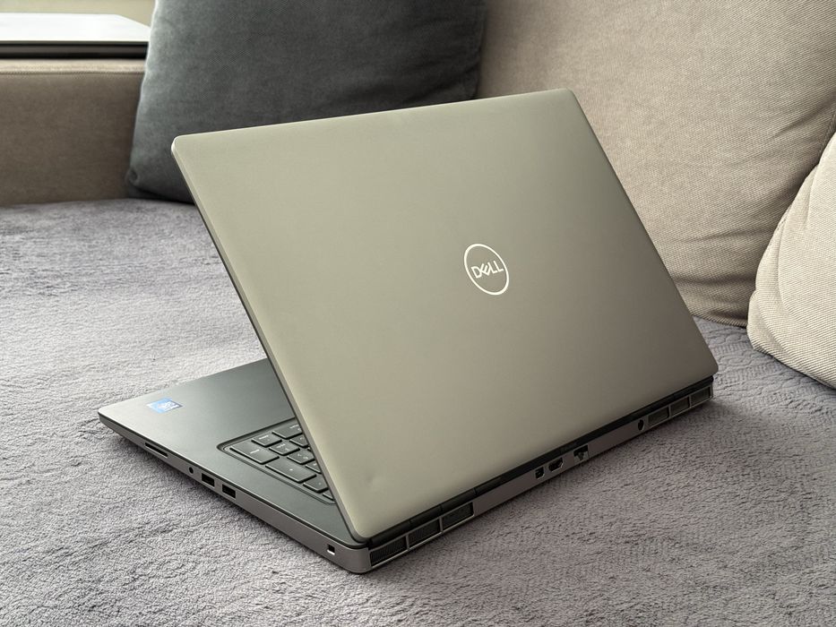 17.3’FHD IPS/RTX A5000 16GB/Dell Precision 7760/i9-11950H/64GB/1TB
