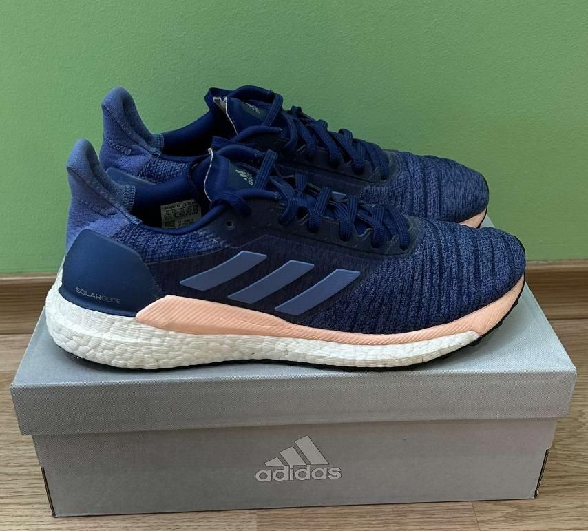 Маратонки Adidas