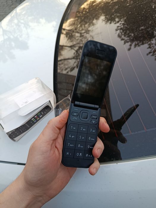 Нокиа 2720 легенда