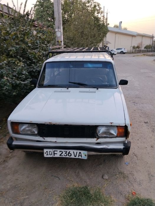 Vaz 2104 sotiladi holati yaxshi yurib turgan moshina