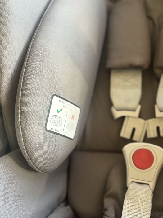 Стол за кола Cybex Cloud T