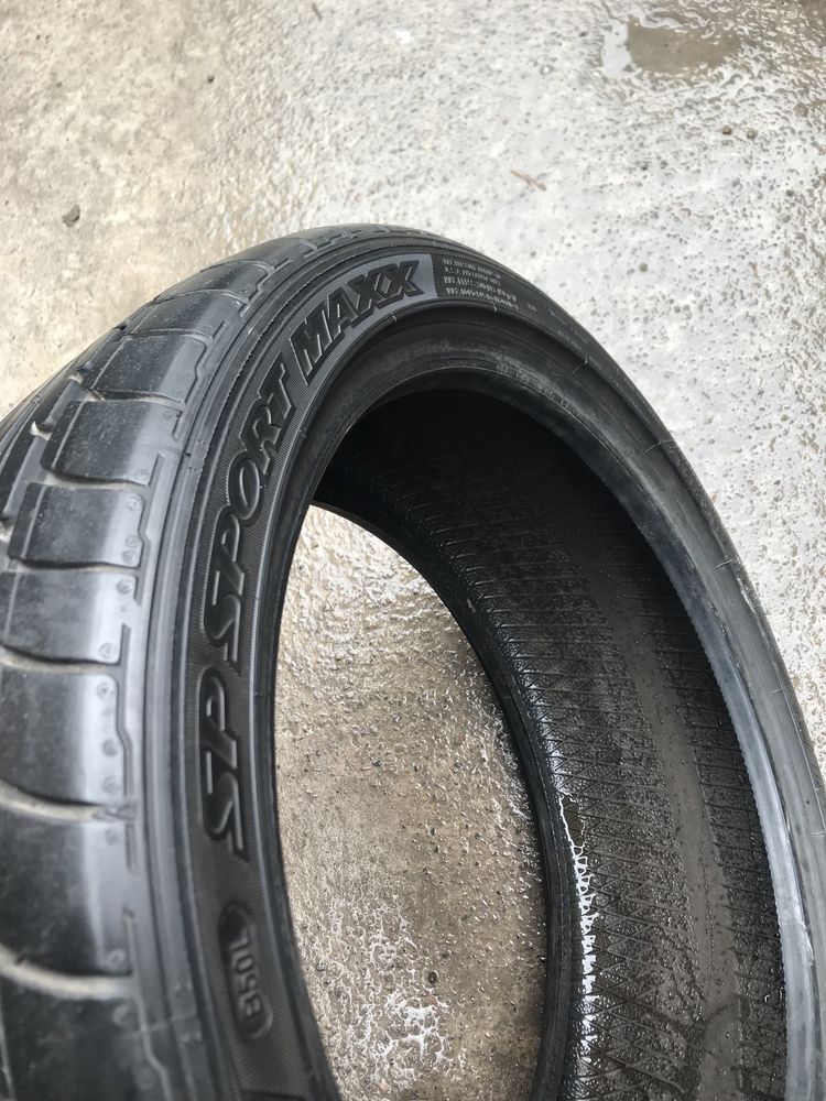 215/40/17 dunlop