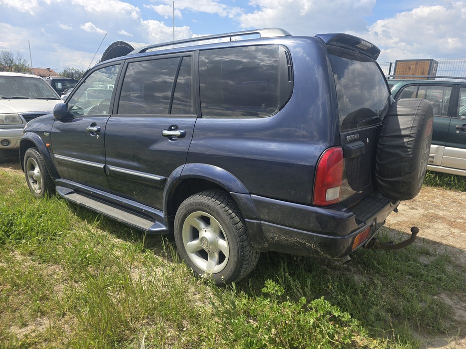 Suzuki grand vitara 2.7i 184 коня на части