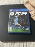 Playstation 4 500GB + EA FC 24