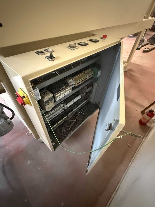 Фолиращ тунел Бетафест