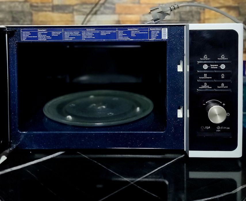 Почти не использвали корейская микроволновая печь Samsung bioceramik