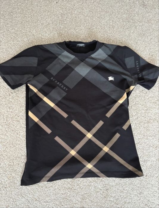 tricou burberry S