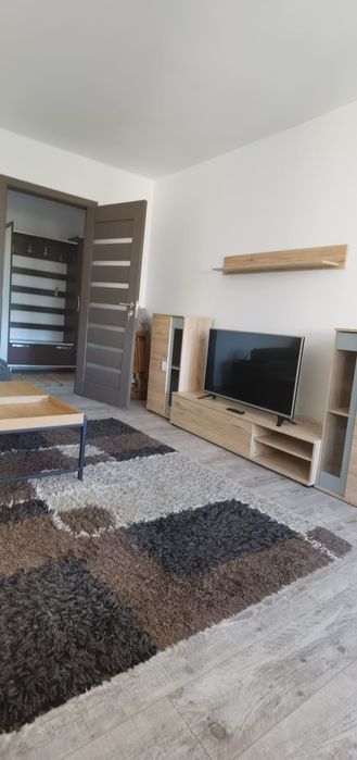 Proprietar închiriez apartament 2 camere