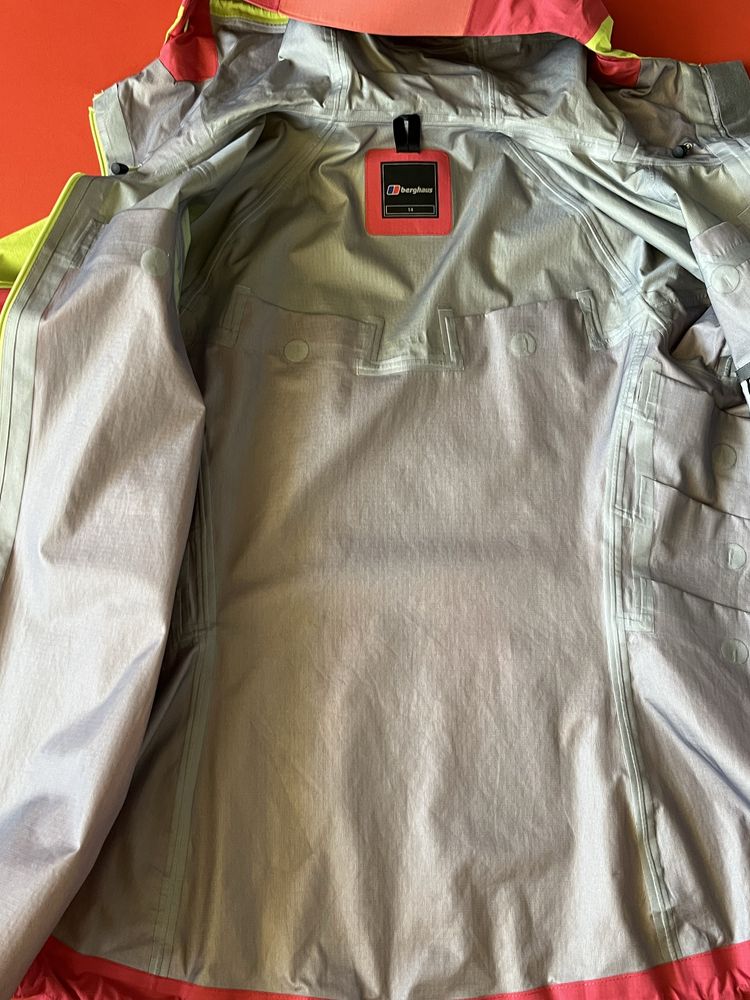 Berghaus : GORE-TEX Active Storm Jacket-  M / Оригинал