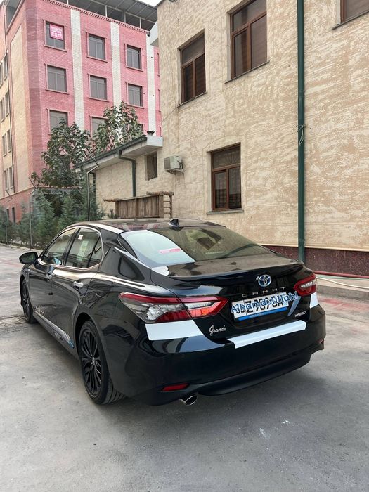 Toyota Camry Grande Gibrid