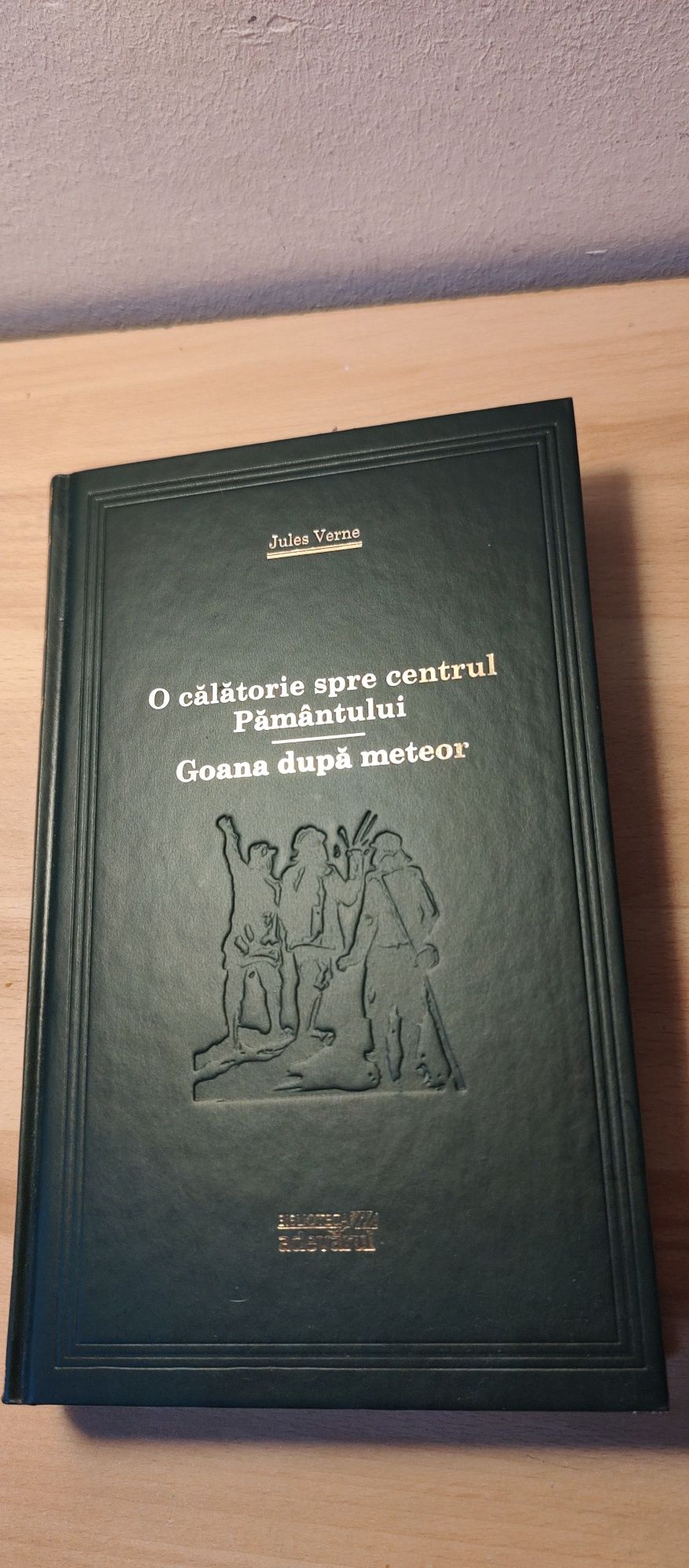 Jules Verne - O călătorie spre centrul Pământului, - Goana după meteor