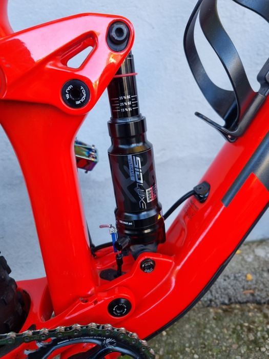 De vânzare bicicleta TREK