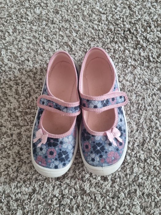 Детски пантофи Колев и Колев