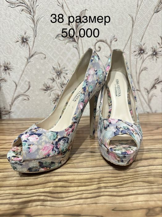 продаются туфли
