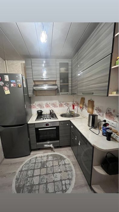 Продаются кухня,в отличном состоянии, цена договрная(самовывоз )