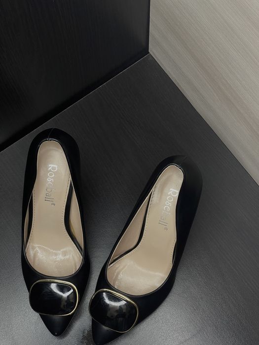 Продаю туфли