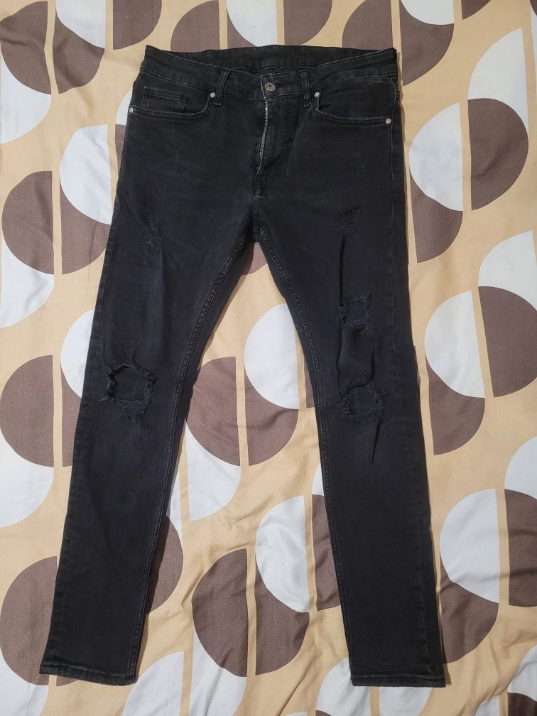 Blugi Bershka și Pull & Bear