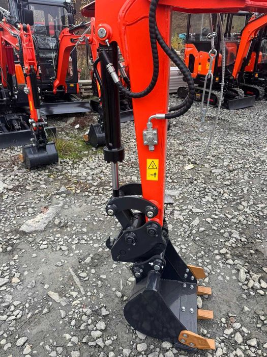 Miniexcavator MACAO CT23